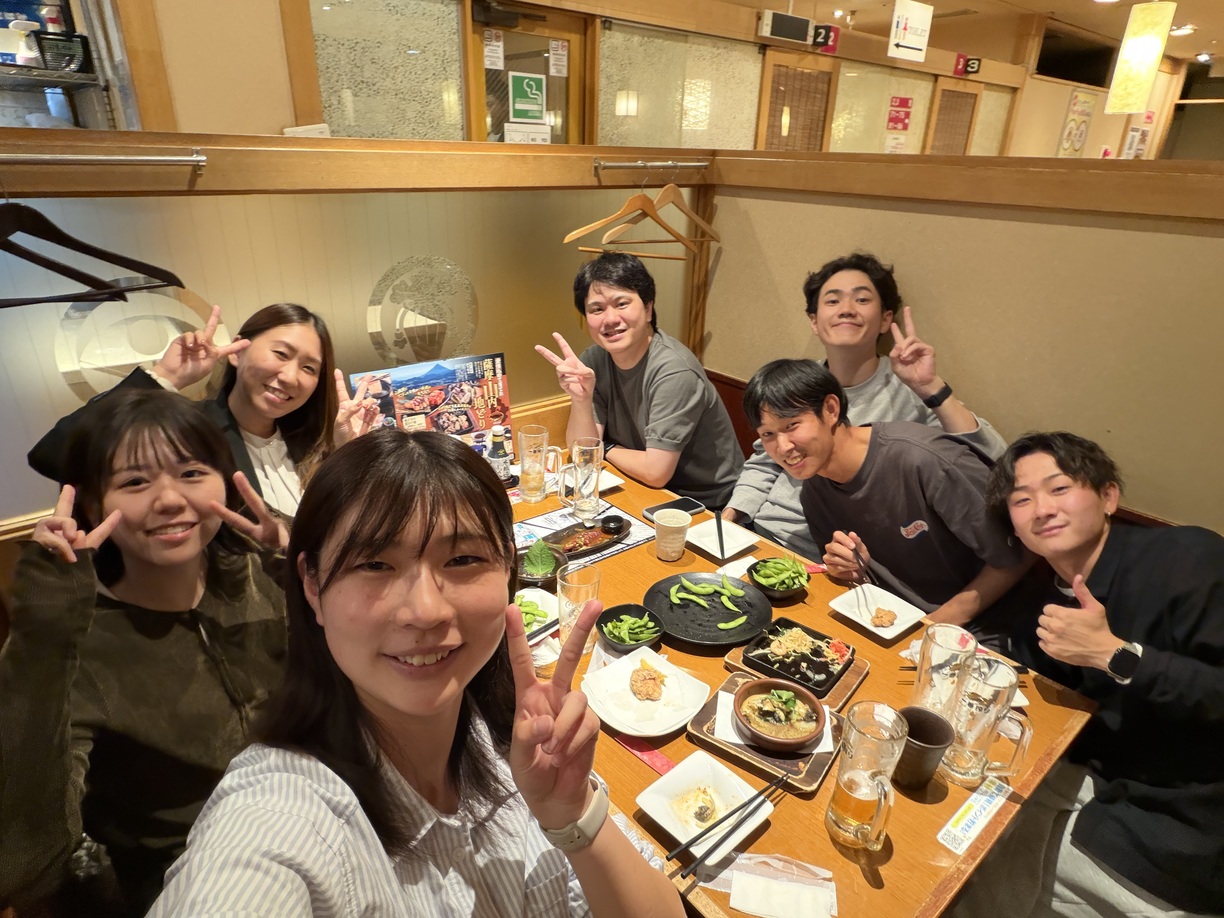 安達先生